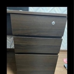 デスク　パソコンデスクの画像