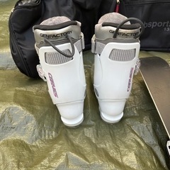 値下げ　スキーセット ブーツ付き 使用回数僅か の画像