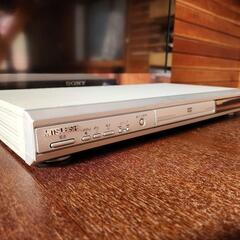 SONY液晶テレビ32と三菱DVDプレーヤーの画像