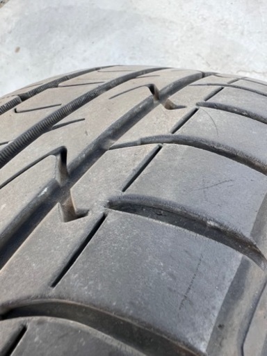 セレナ 195/65R15 夏タイヤ4本