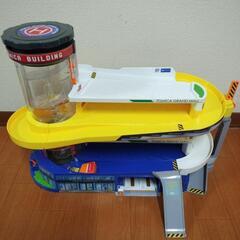 【終】トミカ☆立体駐車場