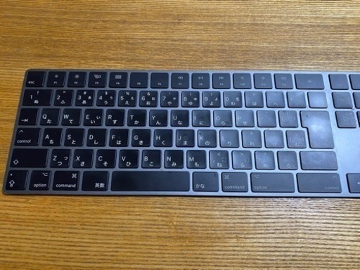 マジックキーボード　Apple純正品　日本語（JIS）テンキー付き