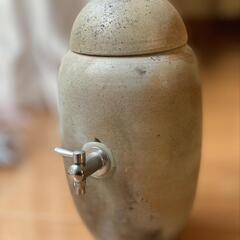 焼酎を保存するための器、陶器【お譲りします】