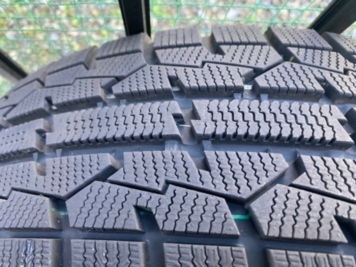 スタッドレス４本　185/70R14 日産ノート　TOYO バリ山