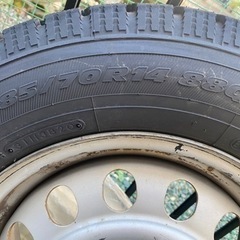 スタッドレス４本　185/70R14 日産ノート　TOYO バリ山の画像