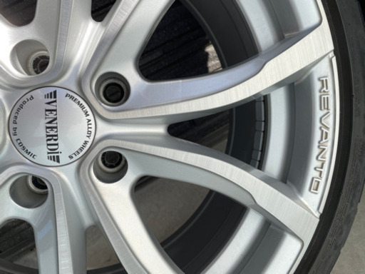 【タイヤホイールセット！ナット付き！】225/40/R19