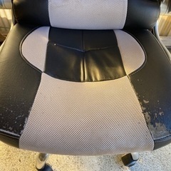 【お話中】椅子の画像