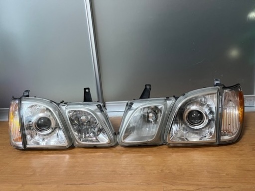 LX470純正ヘッドライト
