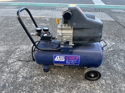 アネスト岩田　エアコンプレッサー　HX4004