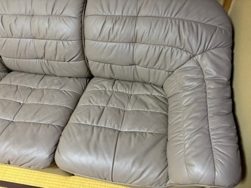 高級家具カリモクソファ革　美品