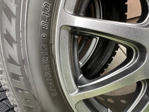 決まりました！175\65\R15 スタッドレスタイヤホイールセット