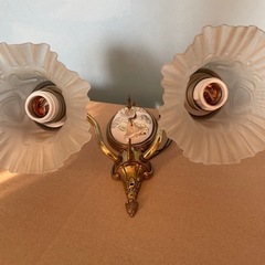 壁吊り下げ照明　2つの画像