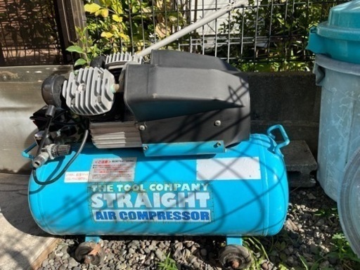 ストレートコンプレッサー