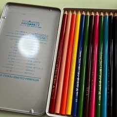 色鉛筆2つセットの画像
