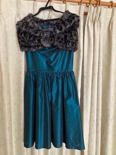 ドレス　ボレロつき