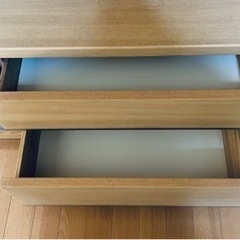 テレビボードの画像