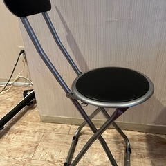 折りたたみ椅子