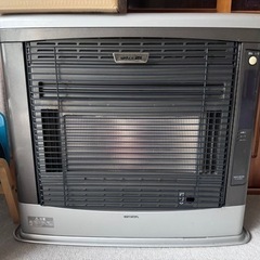 コロナFF式石油ストーブ