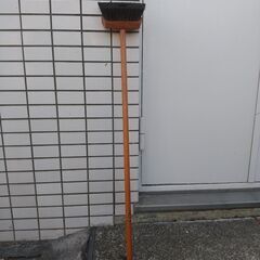 デッキブラシ