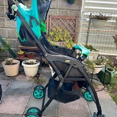 アップリカ　バギー