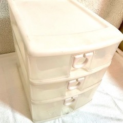 3段小物入れ