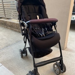 アップリカ　A型ベビーカー　ラクーナ