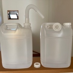 新品　空ポリ容器　５Ｌ　２セット　１００円