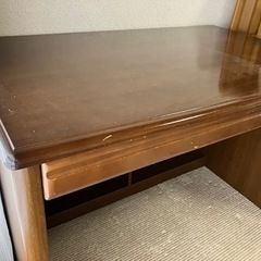 【決まりました】机（キズあり）◎期限12／25までの画像