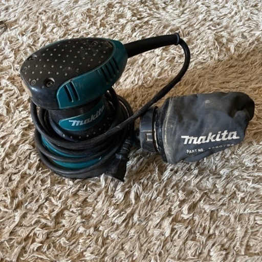 マキタ　オービタルサンダー BO5030