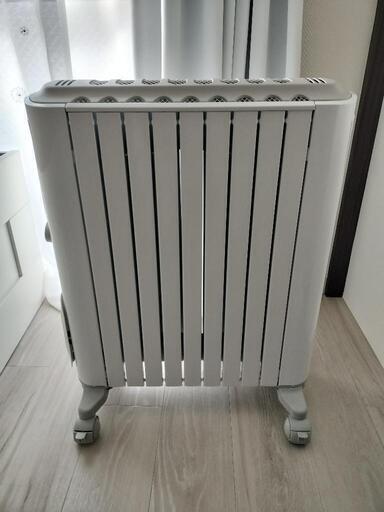 De'Longhi　オイルヒーター（大井町）