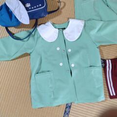 平原保育園、園児服の画像