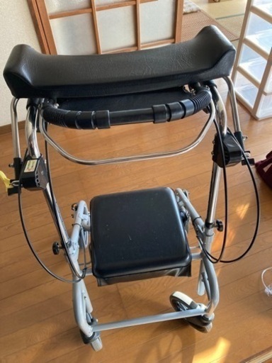 【お値下げしました！】シニア　介護　歩行補助車