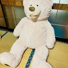 HUGFAN クマのぬいぐるみ ピンクベージュ 約134cm の画像