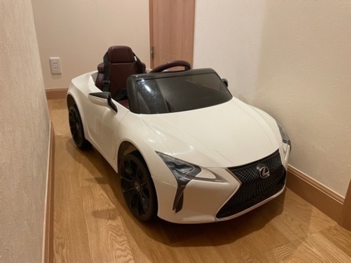 再出品：子供用電動乗用カー LEXUS LC500 充電式 レクサス 近隣ならお届け対応可
