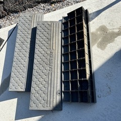 段差　ステップ　車庫　プラッチック性の画像