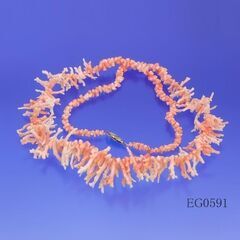 ナチュラルカラーが素晴らしい！天然サンゴネックレス