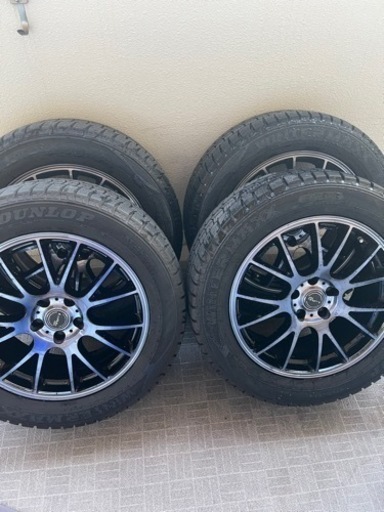 お取引中　18インチ スタッドレス タイヤホイール ハリアー RAV4等