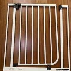 日本育児ベビーゲートの画像