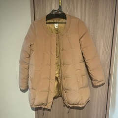 ベージュダウン