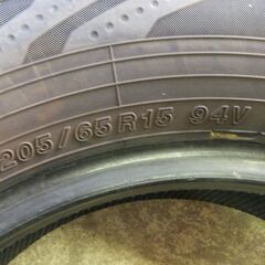 ヨコハマ　BluEarth-RV RV03　205/65R15　2022年製　中古２本の画像