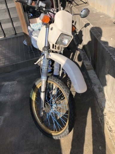 スズキ　sx125R  【近日中に引き取りに来られる方のみ】