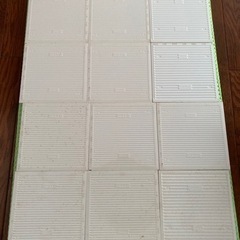 タイル　12枚　20cm×20cm 厚さ約4mmの画像