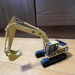 CAT ユンボ