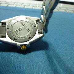 お下げ致しました！SPCRT　TRUSSARDI　カレンダー機能搭載・防水＝200M、美品！！の画像