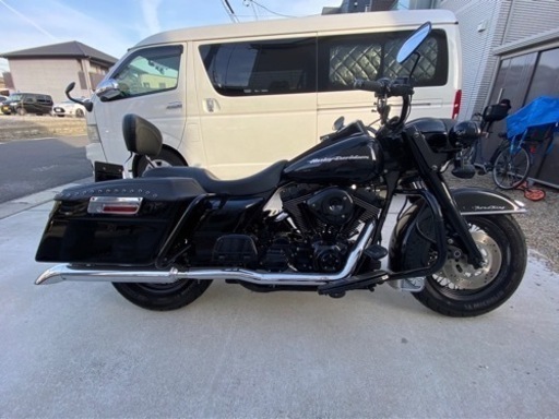 【ハーレー】1999年式 ロードキング ブラック仕様