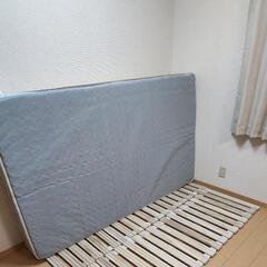 ニトリ セミダブルマットレス＋すのこの画像