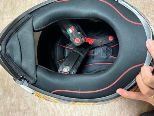 AGV バイク　フルフェイス　ヘルメット（Lサイズ）