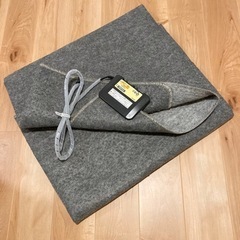 お話中　ホットカーペット　お譲りします★