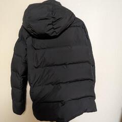 UNIQLOのダウンジャケットの画像