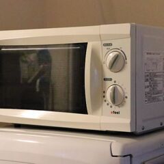 アイリスオーヤマ７００Ｗ電子レンジ 動作確認済 比較的美品　
